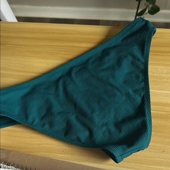 NWOT Teal Bikini Set - Picture 3 of 5